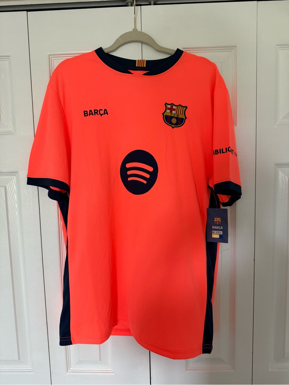FC Barcelona  25/26 Third Jersey Orange Size L Soccer NWT